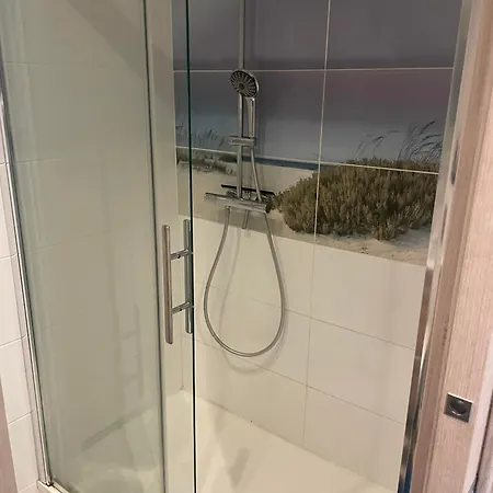 Twin Casquets Dans Maison, Ideale Randonneurs Et Cyclistes - Gr223 3*